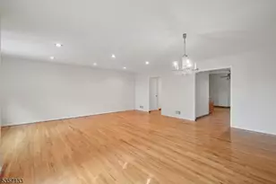 38 Park St, Florham Park, NJ 07932 - Photo 9