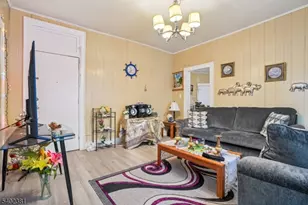 181 Pierson St, Orange, NJ 07050 - Photo 3