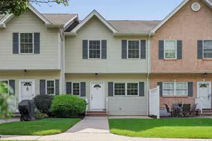 16 Riga Ct, Scotch Plains Township, NJ 07076 - Photo 3