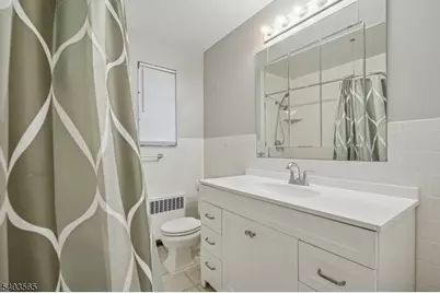 23B Troy Dr #B, Springfield, NJ 07081 - Photo 13