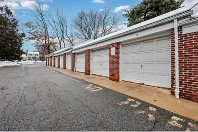 445 Morris Ave #D11, Springfield Twp., NJ 07081 - Photo 13