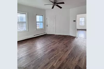 9 Sparrow St, Paterson, NJ 07524 - Photo 15