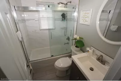 348 W Emerson Ave, Rahway, NJ 07065 - Photo 17