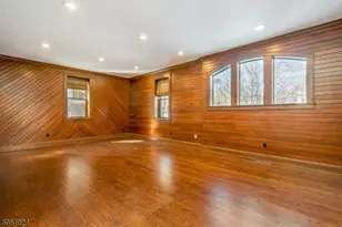 10 Oak St, Morristown, NJ 07960 - Photo 9