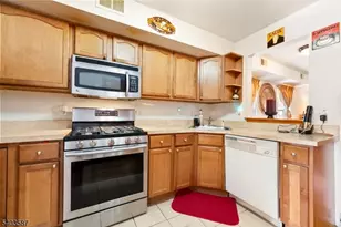 126 Amherst St, East Orange, NJ 07018 - Photo 11