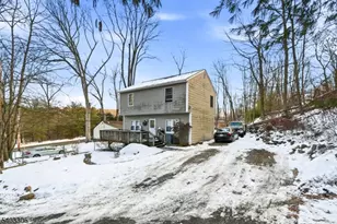 12 Quill St, West Milford, NJ 07480 - Photo 21