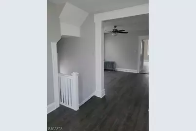 29 Grant Pl, Irvington, NJ 07111 - Photo 3