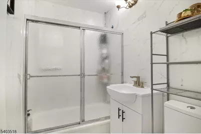 97 Long Hill Dr, Clifton, NJ 07013 - Photo 9