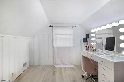 97 Long Hill Dr, Clifton, NJ 07013 - Photo 13