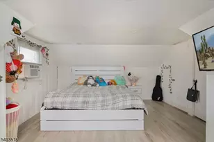 97 Long Hill Dr, Clifton, NJ 07013 - Photo 15