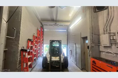 328 Orange Rd, Montclair, NJ 07042 - Photo 11