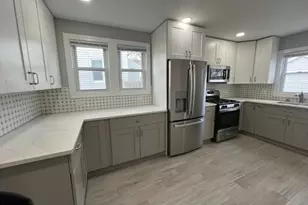 20 Van Dyke Pl, Summit, NJ 07901 - Photo 1