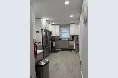 20 Van Dyke Pl, Summit, NJ 07901 - Photo 11