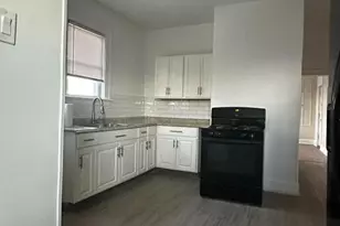 61 Wainwright St, Newark, NJ 07112 - Photo 9