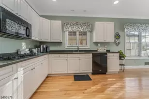 40 Merlin Dr, Washington Township, NJ 07882 - Photo 3