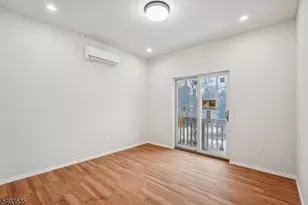 109 Monmouth Ave, Wayne, NJ 07470 - Photo 9