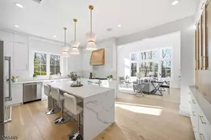 8 Montgomery Rd, Livingston, NJ 07039 - Photo 11