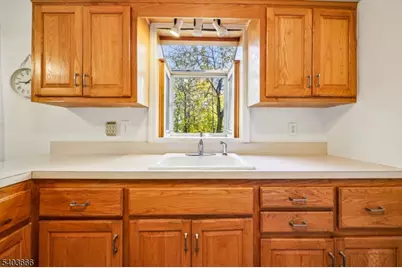 190 Bell St, Belleville, NJ 07109 - Photo 9