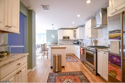 11 Morris Ct, Summit, NJ 07901 - Photo 5