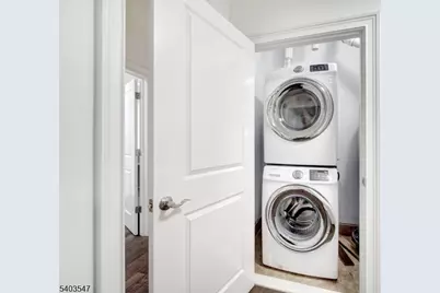 90 Clinton Ave, Newark, NJ 07114 - Photo 23