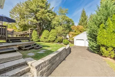 46 Hillside Ave, Verona, NJ 07044 - Photo 23