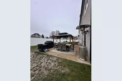 4 Windsor Lane, Lopatcong Township, NJ 08865 - Photo 35