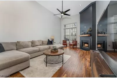 4 Windsor Lane, Lopatcong Township, NJ 08865 - Photo 5