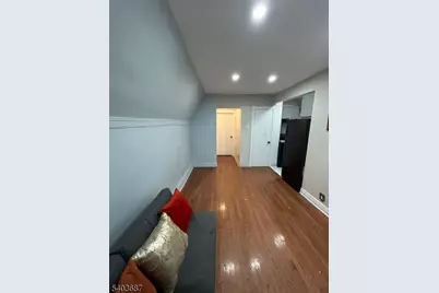 371 Seymour Ave, Newark, NJ 07112 - Photo 3