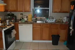 523 Marshall St, Elizabeth, NJ 07206 - Photo 3