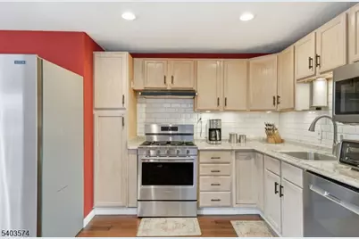 64 Highland Trail, Denville, NJ 07834 - Photo 17