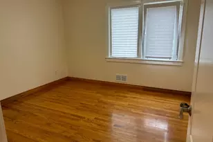 15 Laurel Pl, Fairfield, NJ 07004 - Photo 7