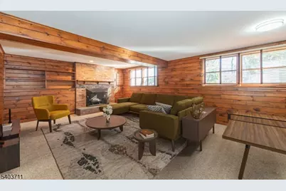 8 Abby Rd, Morris Township, NJ 07960 - Photo 3