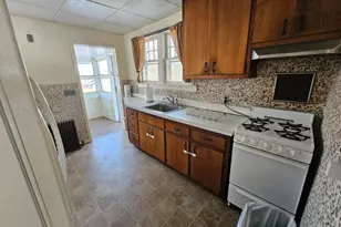 29 Ideal St, Long Hill Township, NJ 07933 - Photo 5