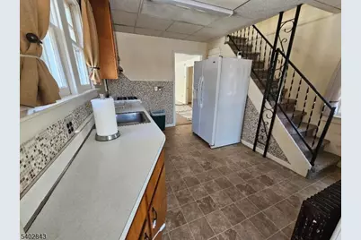 29 Ideal St, Long Hill Township, NJ 07933 - Photo 5