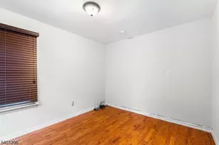 55 Cherrywood Dr, Franklin Township, NJ 08873 - Photo 5