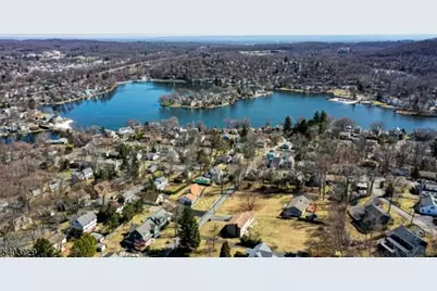 49 Cliffside Trl, Denville, NJ 07834 - Photo 39