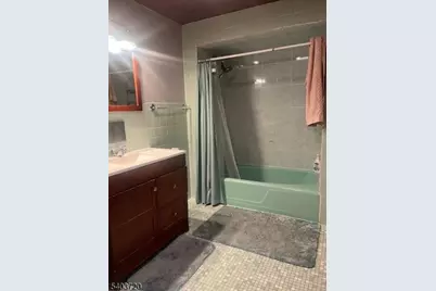 43 Paterson St, Newark, NJ 07105 - Photo 7