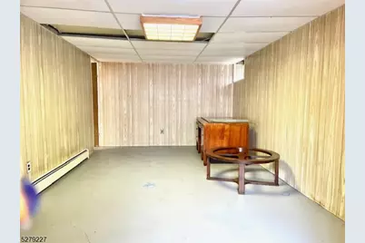 447 Elm St, Kearny, NJ 07032 - Photo 15