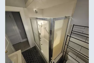 155 Valley Rd, Clifton, NJ 07013 - Photo 7