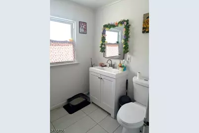 726 W Milton Ave #1, Rahway, NJ 07065 - Photo 9