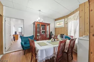 39 Hollywood Ave, Hillside, NJ 07205 - Photo 9