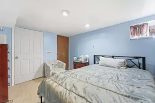 39 Hollywood Ave, Hillside, NJ 07205 - Photo 27