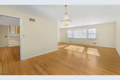 56 Valley Rd, Berkeley Heights Township, NJ 07922 - Photo 7