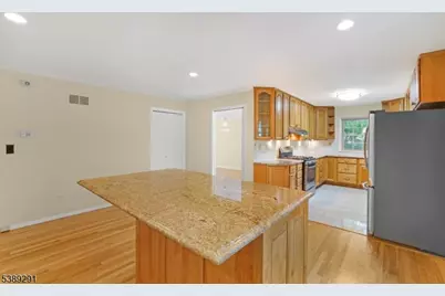 56 Valley Rd, Berkeley Heights Township, NJ 07922 - Photo 13