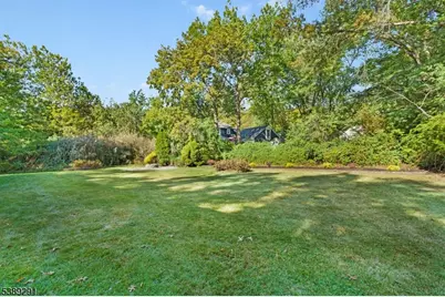 56 Valley Rd, Berkeley Heights Township, NJ 07922 - Photo 37