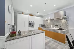 243 Wycoff Way, East Brunswick Township, NJ 08816 - Photo 9