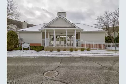 28 Gordon Cir, Parsippany, NJ 07054 - Photo 35