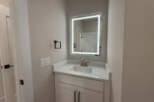 90 Lehigh Ave, Newark, NJ 07112 - Photo 21