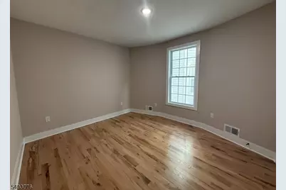 90 Lehigh Ave, Newark, NJ 07112 - Photo 33