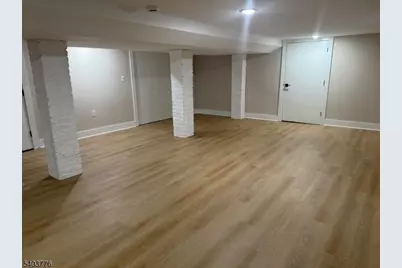 90 Lehigh Ave, Newark, NJ 07112 - Photo 43